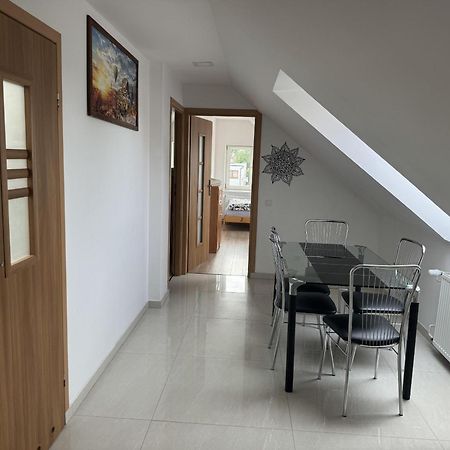Apartamenty P7 Dzierzoniow Bagian luar foto