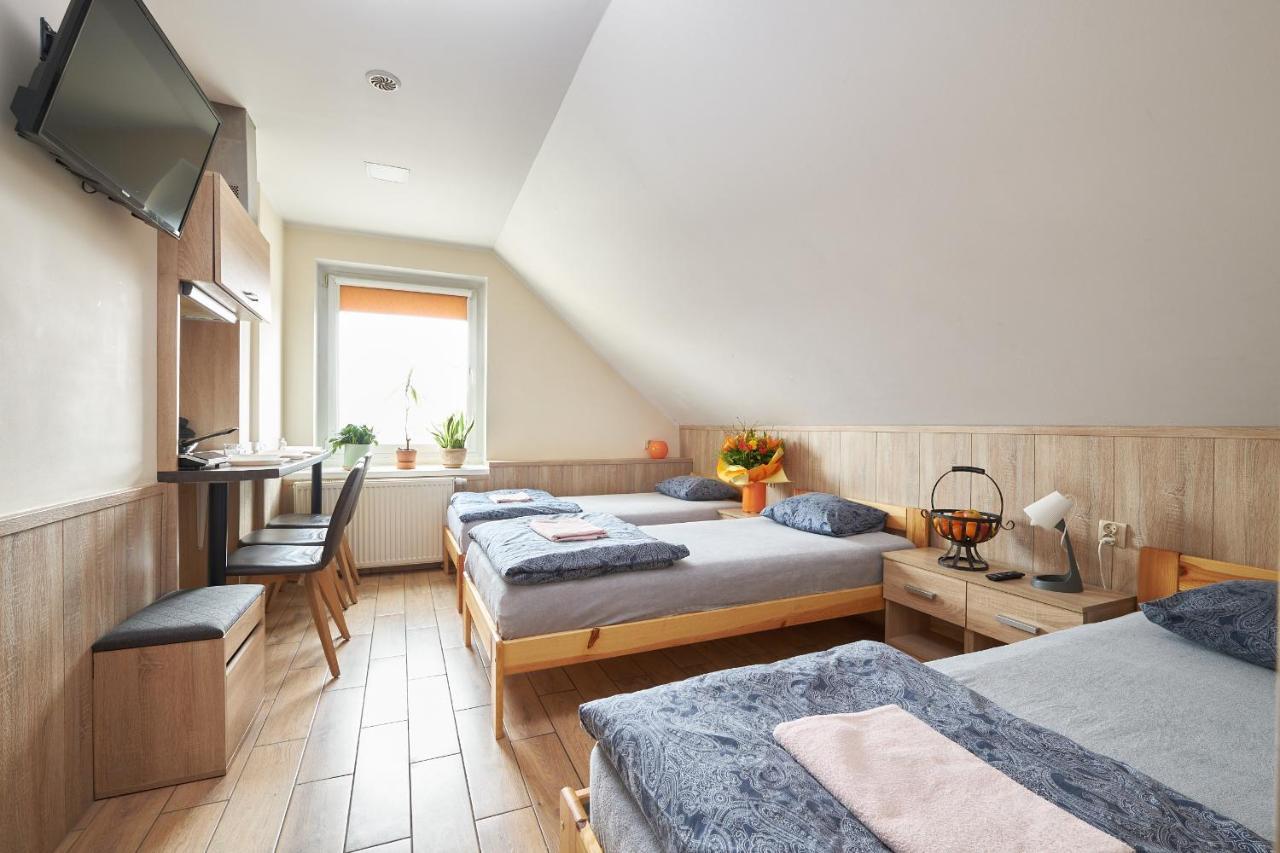 Apartamenty P7 Dzierzoniow Bagian luar foto