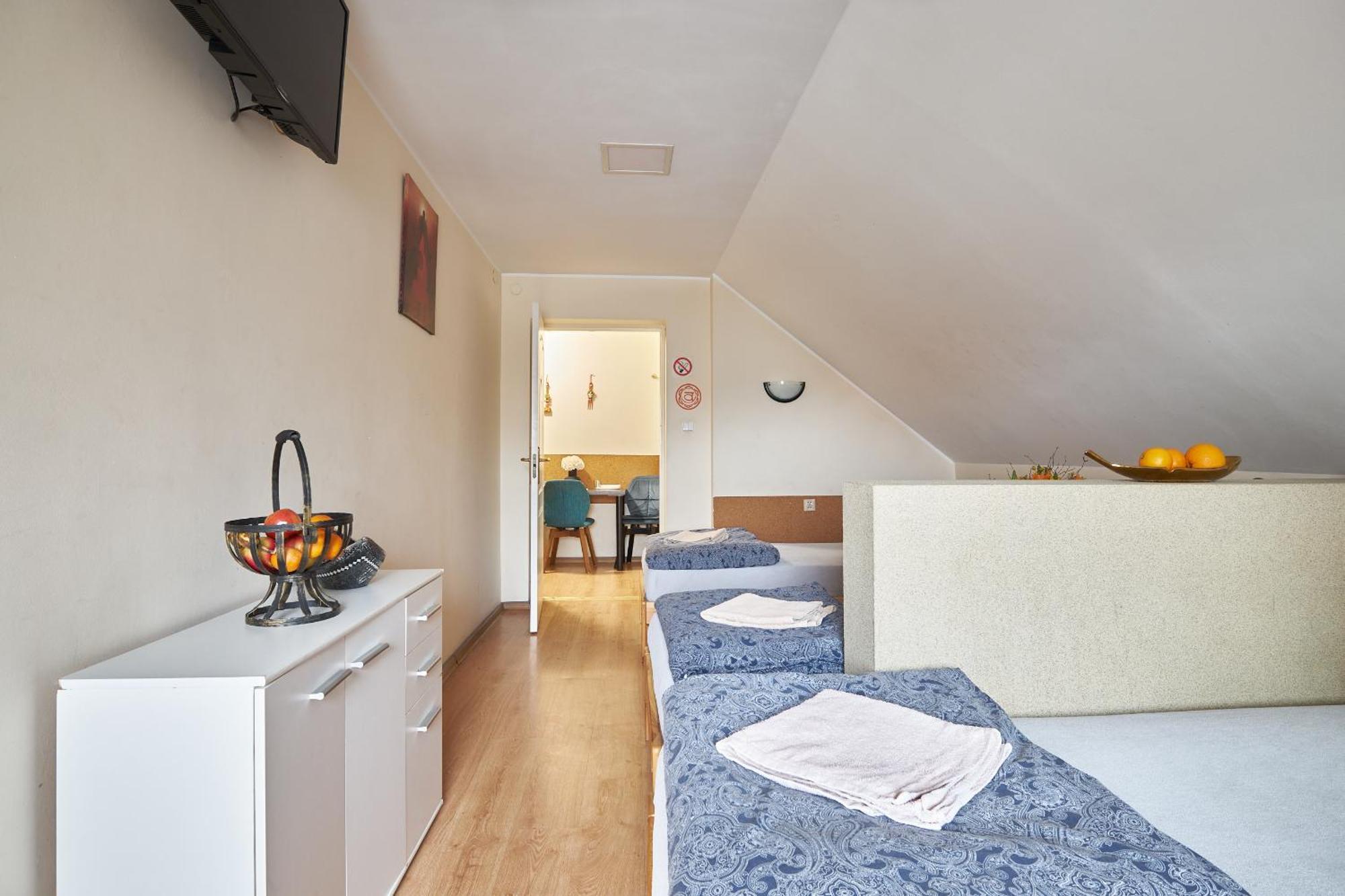 Apartamenty P7 Dzierzoniow Bagian luar foto