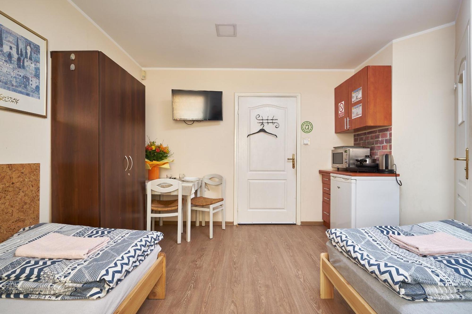 Apartamenty P7 Dzierzoniow Bagian luar foto