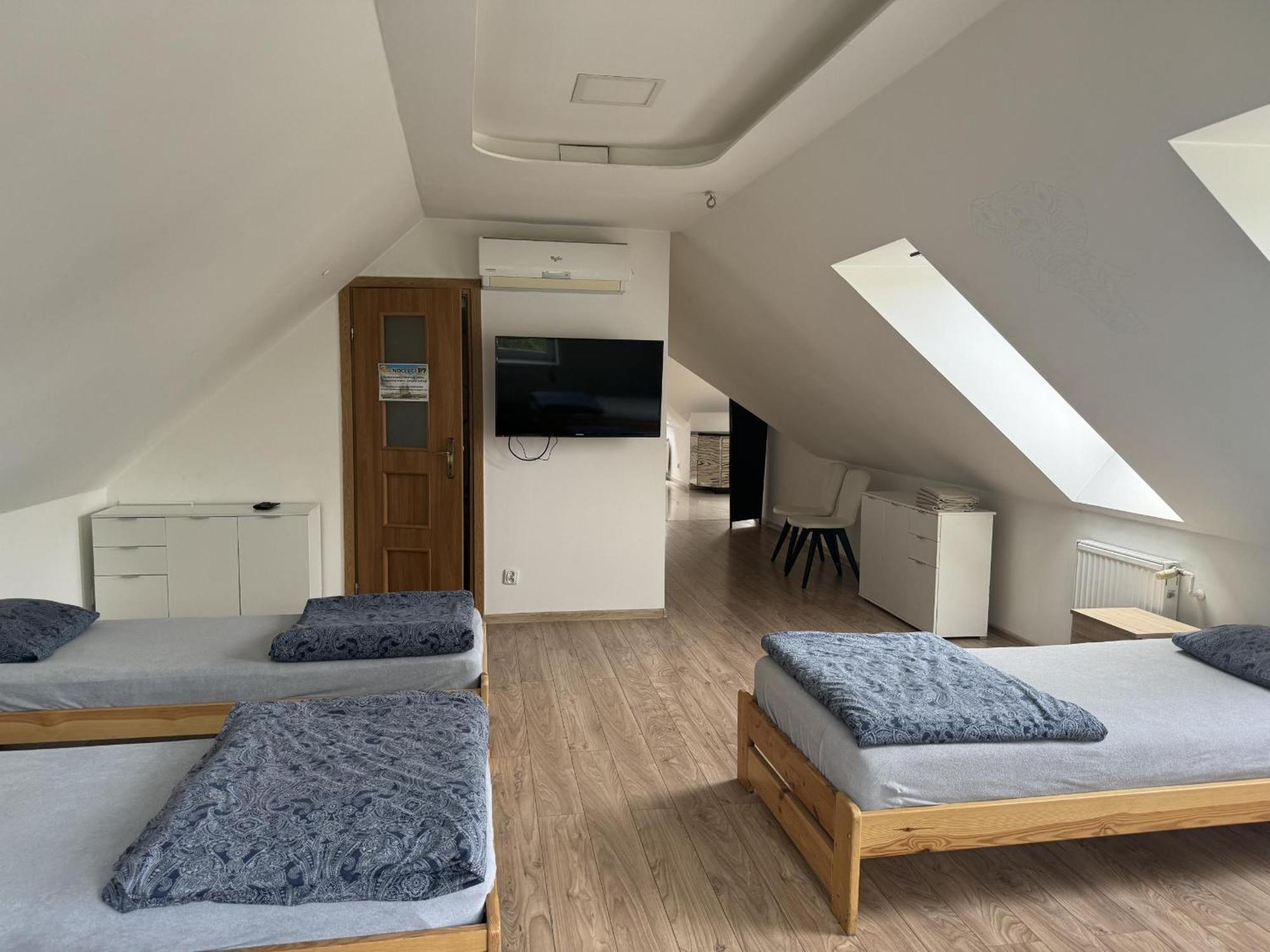 Apartamenty P7 Dzierzoniow Bagian luar foto